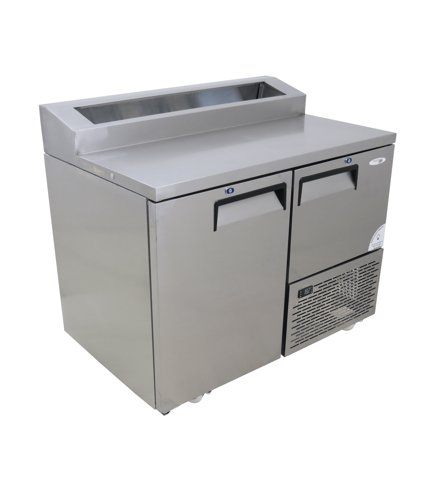 FRIDGE STAR UNDER BAR FRIDGE S/S EXTERIOR 1 AND HALF SWING SOLID DOORS INCL
CASTORS AND EMS - PIZZA TOP