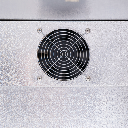 Back Bar Bottle Cooler – 3 Door, Hinged (POLARCAB)